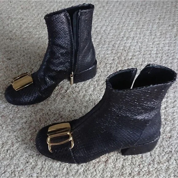 TIBI Wyatt embossed Buckle leather ankle Booties In Black size 5.5